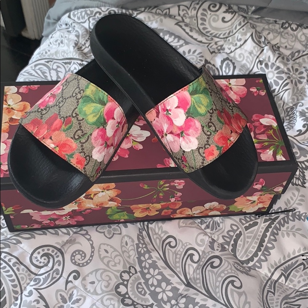 Gucci slides